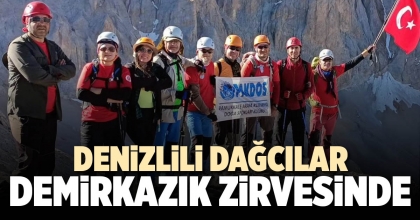 DENİZLİLİ DAĞCILAR DEMİRKAZIK ZİRVESİNDE