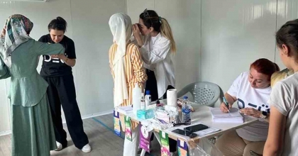 DEÜ, DEPREM BÖLGESİNDE SALGINA KARŞI TETİKTE  