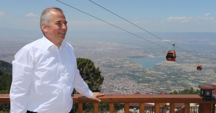 DENİZLİ, TELEFERİK VE BAĞBAŞI YAYLASI’NDA SERİNLİYOR