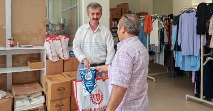  UŞAK BELEDİYESİ GLUTENSİZ VE DÜŞÜK PROTEİNLİ UN YARDIMINI SÜRDÜRÜYOR 