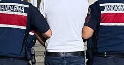 HAPİS CEZASIYLA ARANAN ŞAHIS TATİL YERİNDE YAKALANDI