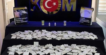 BİNLERCE KAÇAK ÜRÜN ELE GEÇİRİLDİ