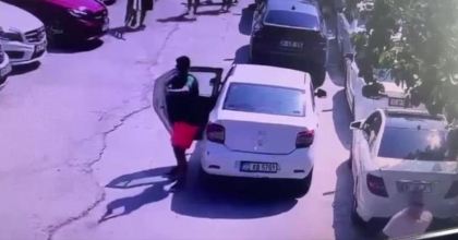 EĞLENCE MEKANININ KURŞUNLANDIĞI ANLAR KAMERALARDA