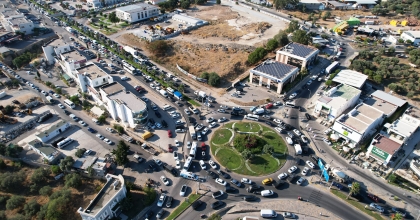 TRAFİK DURDU TÜM YOLLAR KİLİTLENDİ