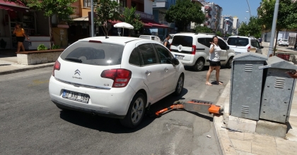 OTOMOBİLLE SCOOTER ÇARPIŞTI