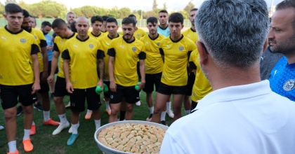MANİSA FK'YA BAKLAVA DOPİNGİ