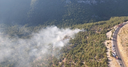 YANGIN 1 SAATTE SÖNDÜRÜLDÜ