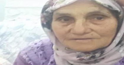 DEVRİLEN TRAKTÖRDEKİ YAŞLI KADIN HAYATINI KAYBETTİ  