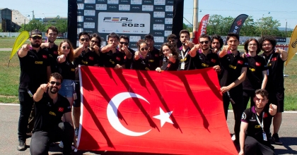 DOKUZ EYLÜL’ÜN FORMULA EKİBİ ROMANYA’DA FIRTINA ESTİRDİ  