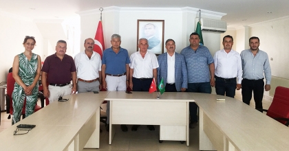 EGE ÇİFTÇİSİNİN SORUNLARI TESPİT EDİLİYOR  