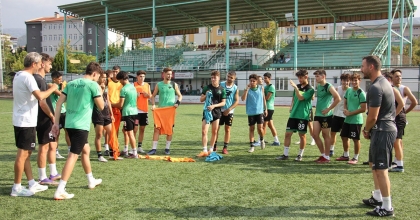 GENÇ HOROZLAR SEZONA GALİBİYETLE BAŞLAMAK İSTİYOR