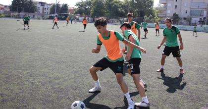 GENÇ HOROZLAR YENİ SEZONA İDDİALI HAZIRLANIYOR  