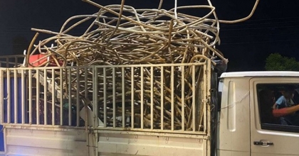 HIZLI TREN ŞANTİYESİNDEN 2,5 TON DEMİR ÇALAN ŞAHISLARI JANDARMA YAKALADI