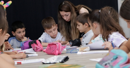 HONAZ’DA KİTAP KAFE İLGİ GÖRÜYOR