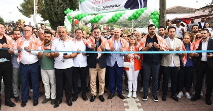 MENEMEN, BOZALAN 4. İNCİR FESTİVALİ İLE RENKLENDİ