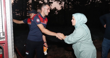 MİLLETVEKİLİ ÜN YANGIN YERİNDE