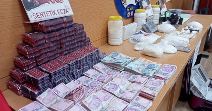 PRES MAKİNESİYLE KOKAİN ÜRETİP SATIYORMUŞ