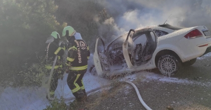 YANMAYA BAŞLAYAN ARAÇ, ŞARAMPOLE DEVRİLDİ   