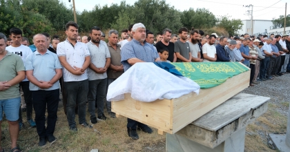 ÖLDÜRÜLEN ANNE İLE KIZI TOPRAĞA VERİLDİ