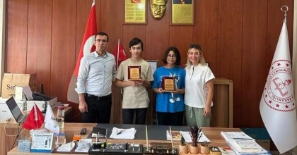 BAŞARILI ÖĞRENCİLER ÖDÜLLENDİRİLDİ