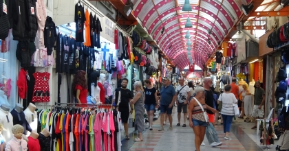 SAĞANAĞIN ARDINDAN GÜNEŞİ GÖREN ÇARŞIYA ÇIKTI