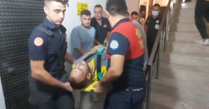 ASANSÖRÜN HALATI KOPTU: 2 YARALI