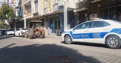TRAKTÖRÜN ALTINDA KALAN MİNİK EYMEN KURTARILAMADI