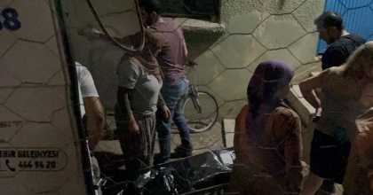 YAŞLI KADIN EVİNDE ÖLÜ BULUNDU