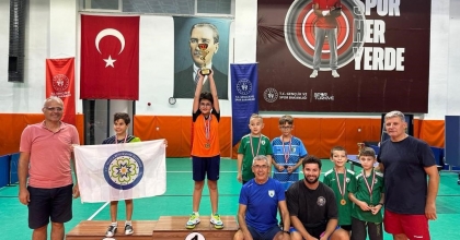 MASA TENİSİ ZAFER KUPASI SAHİPLERİNİ BULDU