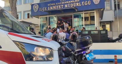 KAVGA EDEN DÜZENSİZ GÖÇMENLERE BİBER GAZIYLA MÜDAHALE