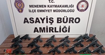 SUÇ MAKİNESİ SAHTE KİMLİKLE SİLAH TİCARETİ YAPARKEN YAKALANDI