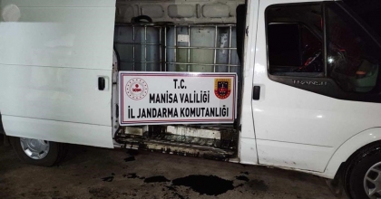 İŞ YERİNİ KAÇAK AKARYAKIT İSTASYONUNA ÇEVİRMİŞLER