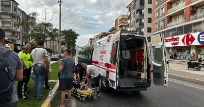 MOTOSİKLET SÜRÜCÜSÜNÜ KASKI KURTARDI