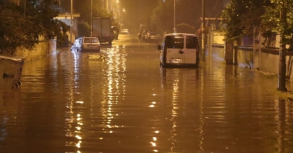 YANGIN VE SEL ÇALIŞMALARINI YERİNDE İNCELEDİ