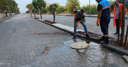YAĞIŞA KARŞI TEYAKKUZDALAR