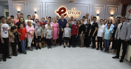 BAŞKAN ATAY ÖZEL KONUKLARINI AĞIRLADI