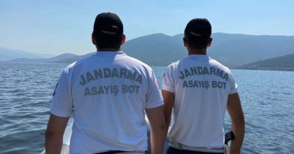 BAFA GÖLÜ TABİAT PARKI'NDA JANDARMA EKİPLERİ TEYAKKUZDA