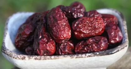 BU MEYVE ÖLÜMSÜZLÜK DAĞITIYOR