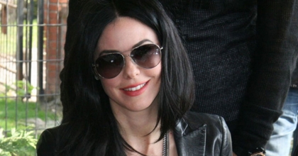 DEFNE SAMYELİ'NİN GENÇLİĞİ ÇİNLİ ARAŞTIRMACILARIN İLGİ ODAĞI OLDU!