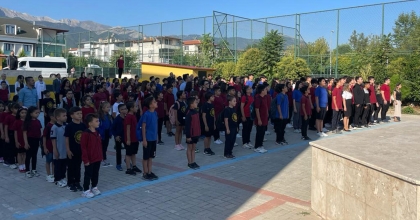 DENİZLİ ÇÖZÜM KOLEJİ’NDE DERS ZİLİ ÇALDI