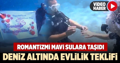 DENİZLİLİ GENÇ ROMANTİZMİ MAVİ SULARA TAŞIDI