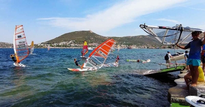 FOÇA’DA KURTULUŞ KUPASI YELKEN YARIŞLARI BAŞLADI