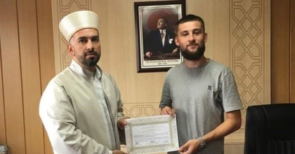 HOLLANDALI HAAN, ABDULMECİD OLDU