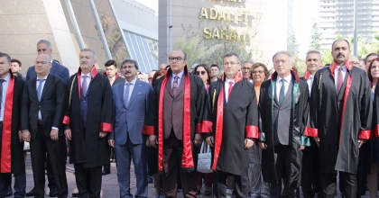 İZMİR'DE YENİ ADLİ YIL DÜZENLENEN TÖRENLE BAŞLADI  