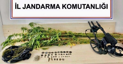 JANDARMADAN UYUŞTURUCU VE TARİHİ ESER OPERASYONU  