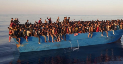LAMPEDUSA ADASI'NA GÖÇMEN AKINI