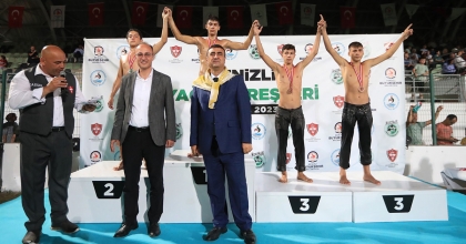 PAMUKKALELİ PEHLİVANLARA 11 MADALYA