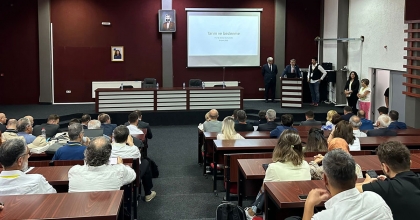 REKTÖR KUTLUHAN, KOSOVA'DA TARIM KONGRESİ'NE KATILDI