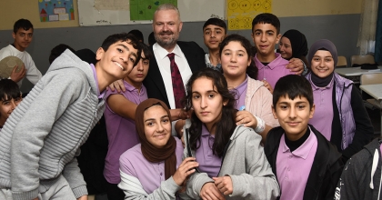 PEHLİVAN'DAN ÖĞRENCİLERE DİJİTAL EĞİTİM DESTEĞİ