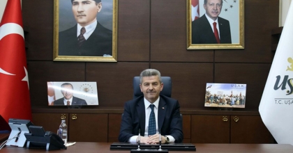 VALİ ERGÜN: “BUGÜN ECDADIMIZIN KANLARIYLA SAVUNDUĞU BU CENNET VATAN BİZLERE EMANETTİR”